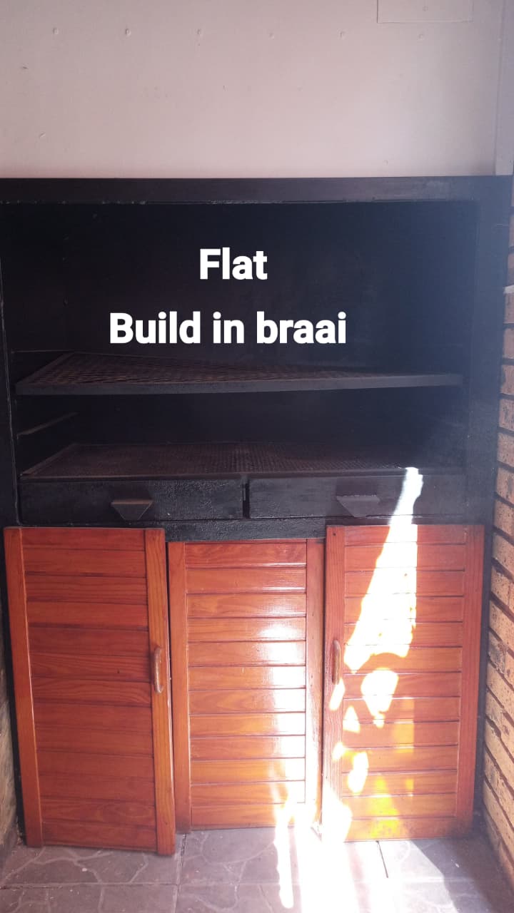 Commercial Property for Sale in Oos Einde North West